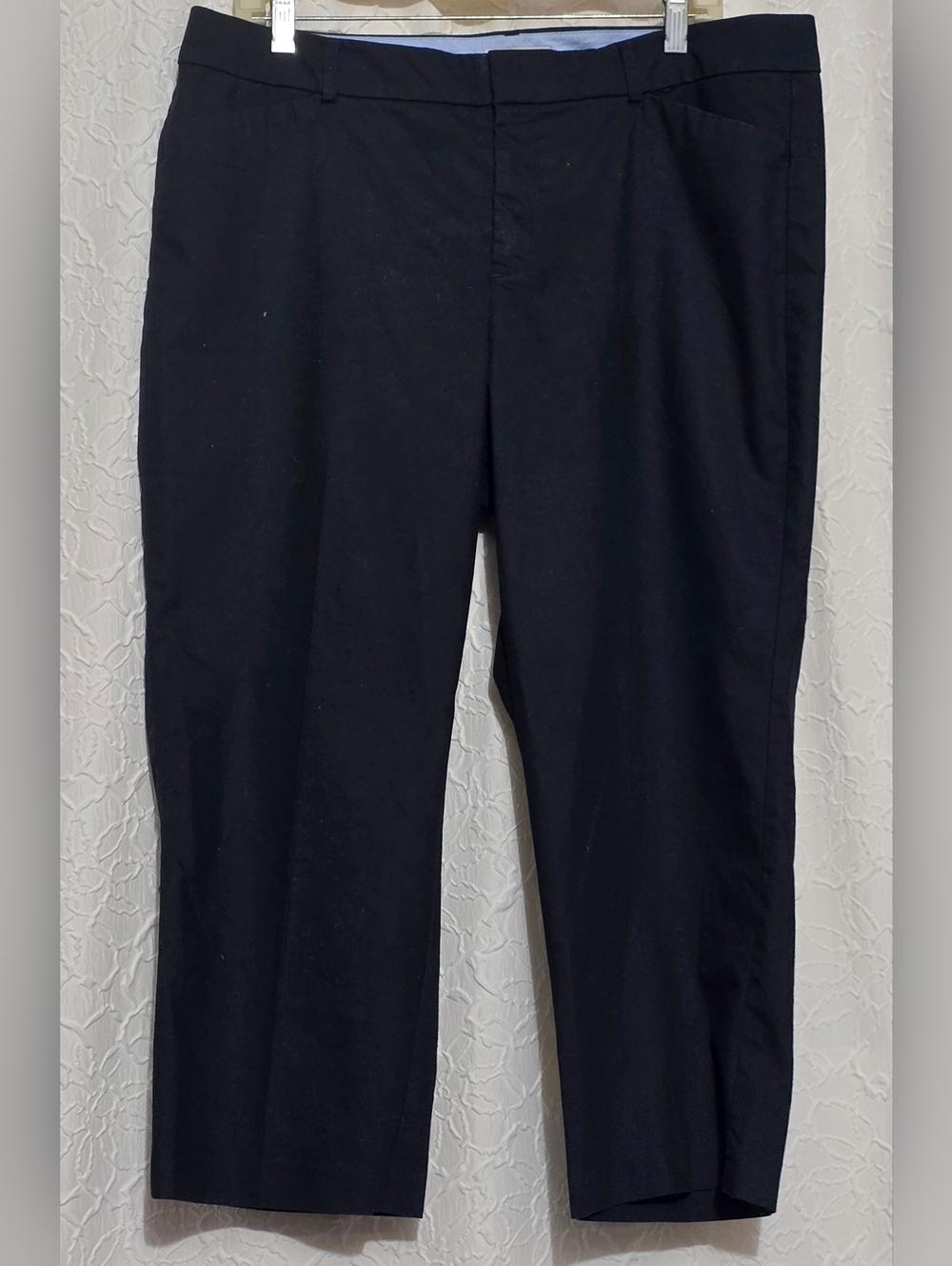 Womens Plus Dockers ® brand navy blue capri pants size 16